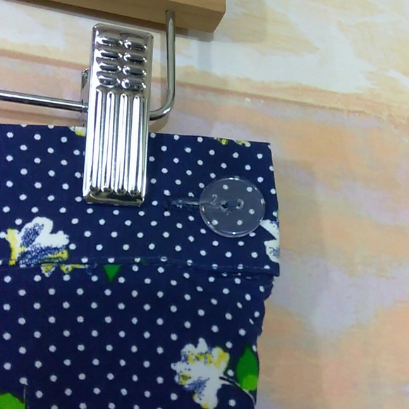 California Select Originals Navy w/ Floral Shorts - Picture 4 of 8